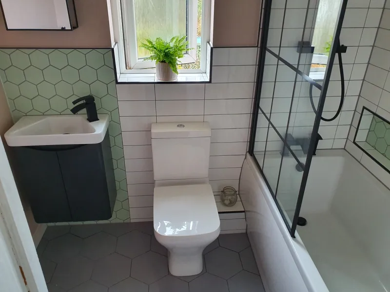 Bathroom Fitting Altrincham, Edge Hill, Manchester
